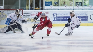 HC Sion - HC Chaux-de-Fonds - Copyright Louis Dasselborne-Le Nouvelliste - Septembre 2015